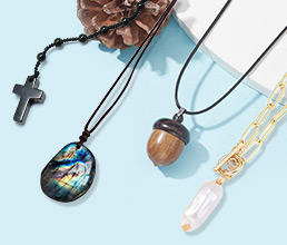Pendant Necklaces